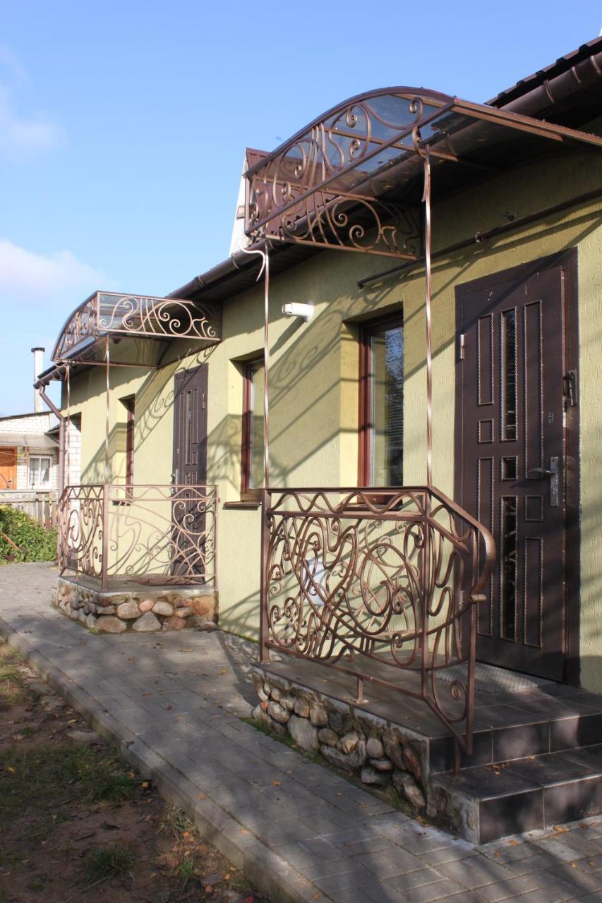 House With A Fireplace On The River Villa Minsk Exterior photo
